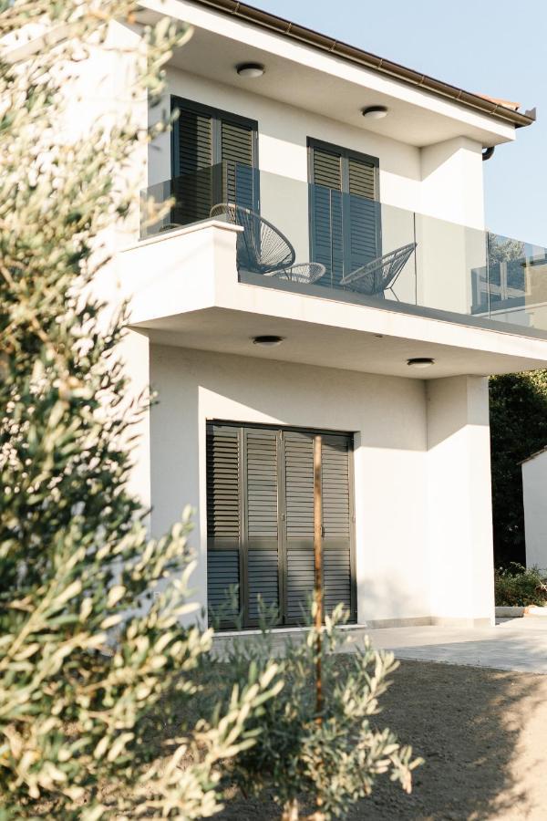 Apartmani Toma Pakostane Ngoại thất bức ảnh